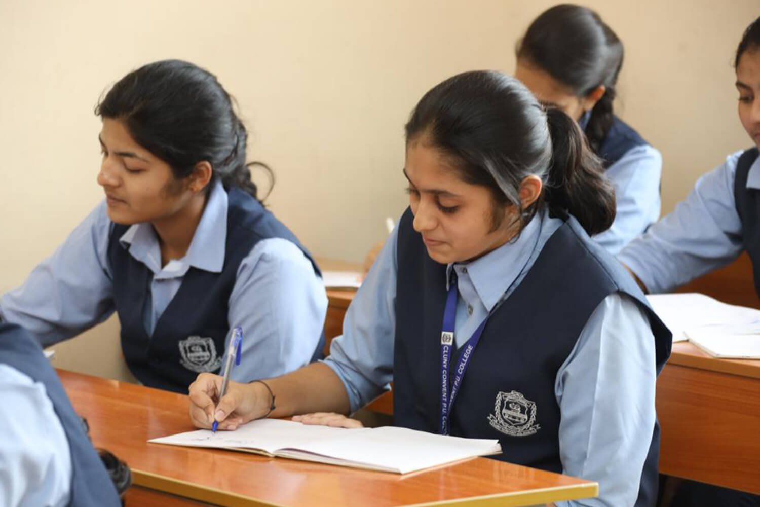 CLUNY CONVENT PU COLLGE